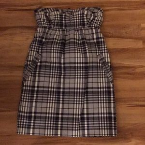 Black and white plaid American eagle dress
